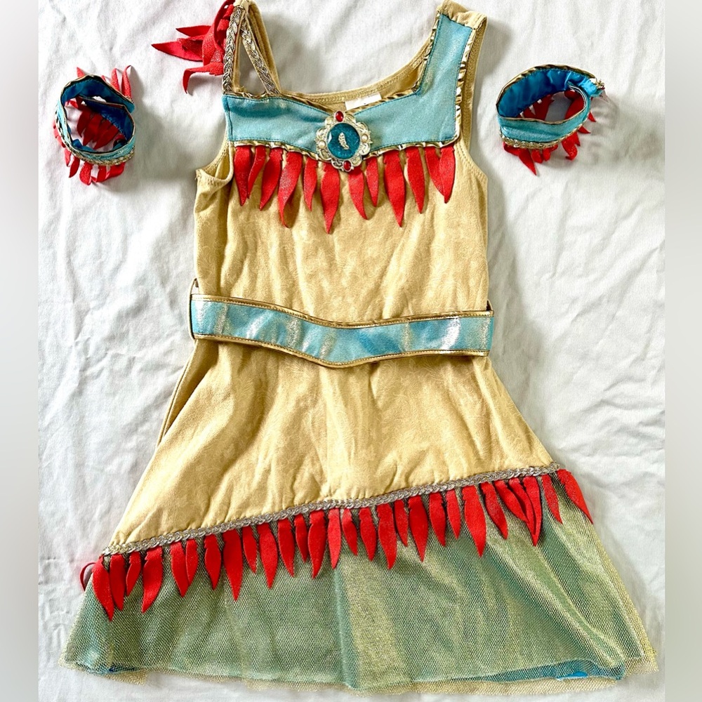 Disney Pocahontas Girls Princess Halloween Costume Dress & Arm Bands – Size 5/6